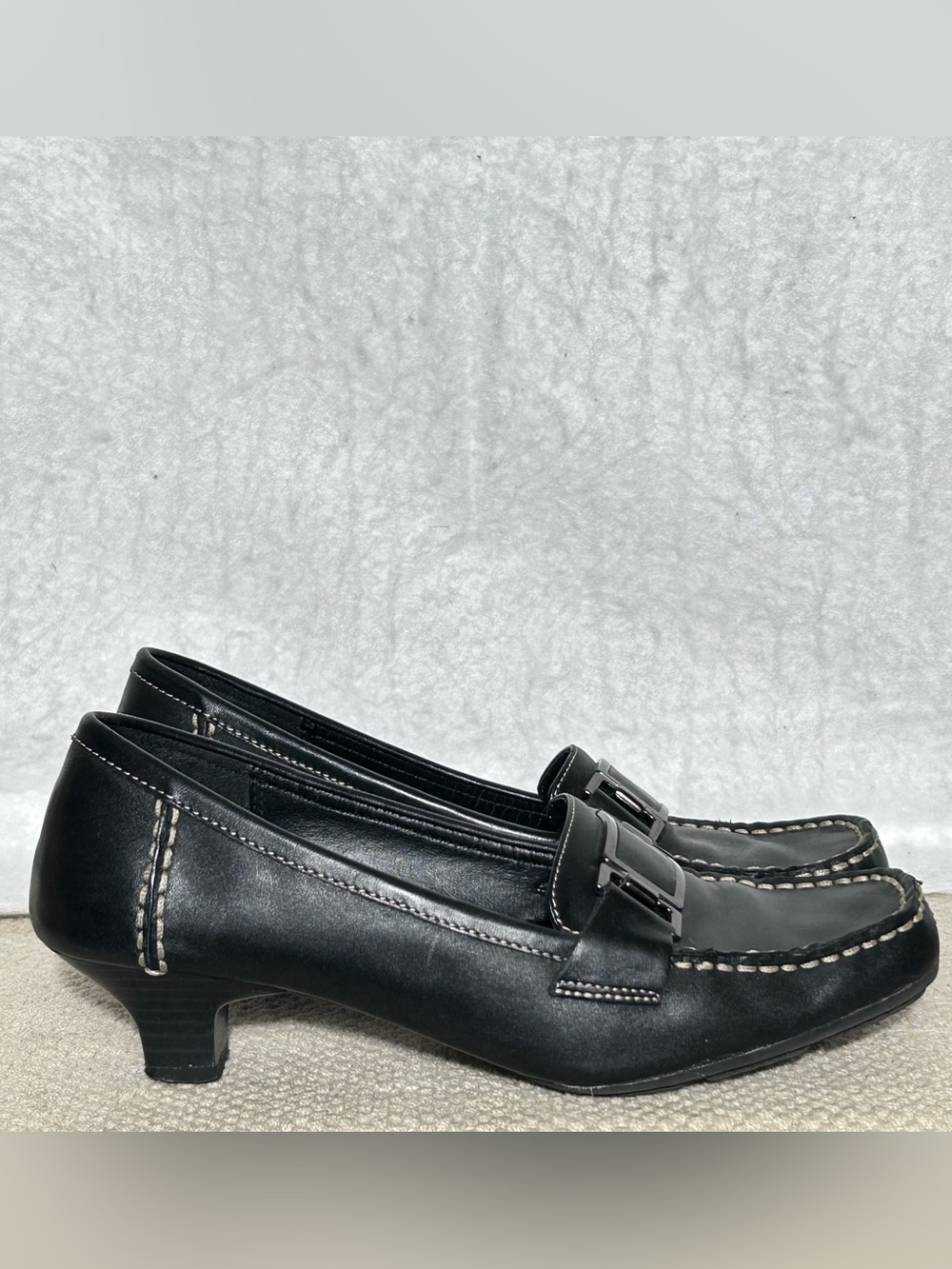 Aerology By Aerosoles Womens Vintage Leather Port Chop Kitten Heels Shoes SZ 6.5